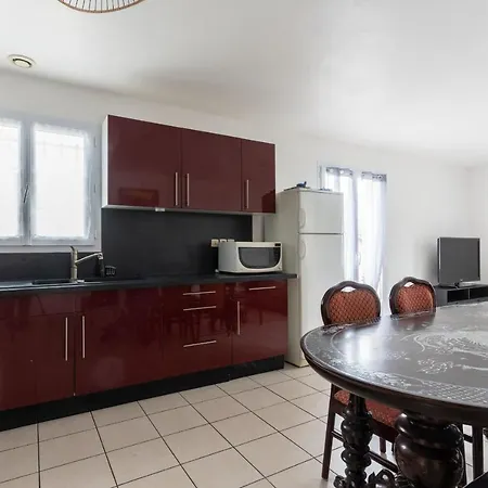 Beautiful House With Terrace Garden And Wi Fi Dom wakacyjny